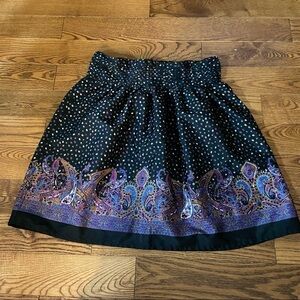 💥5/$25 Crown of hearts skirt in  size medium
